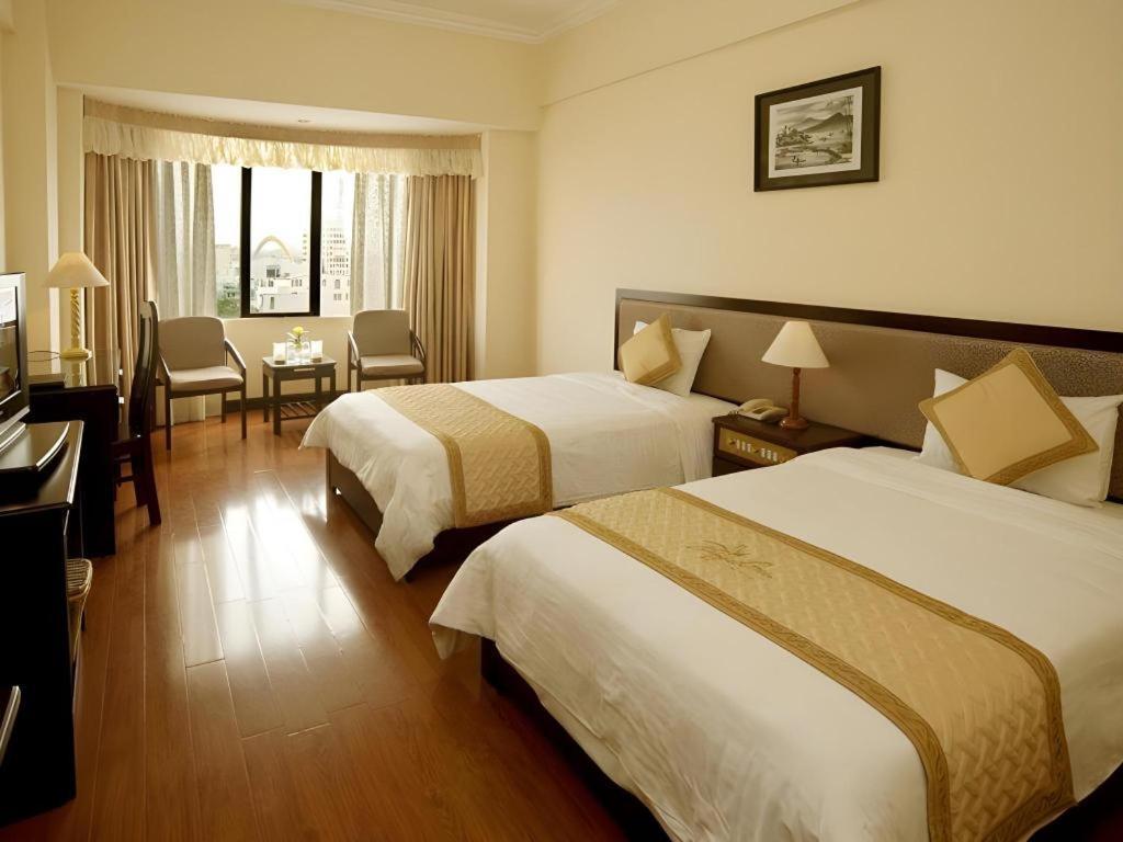 Bamboo Green Central Hotel Da Nang Bagian luar foto